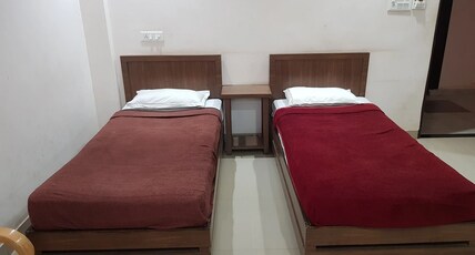 Hotel Surya Room Type - Budget Double Room