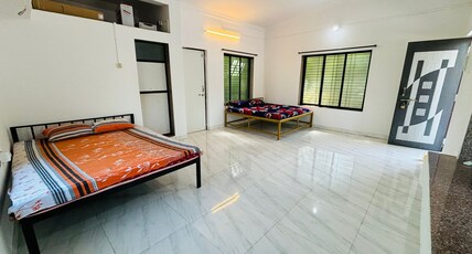 Oasis Homestay Room Type - AC Hall (Dormitory)