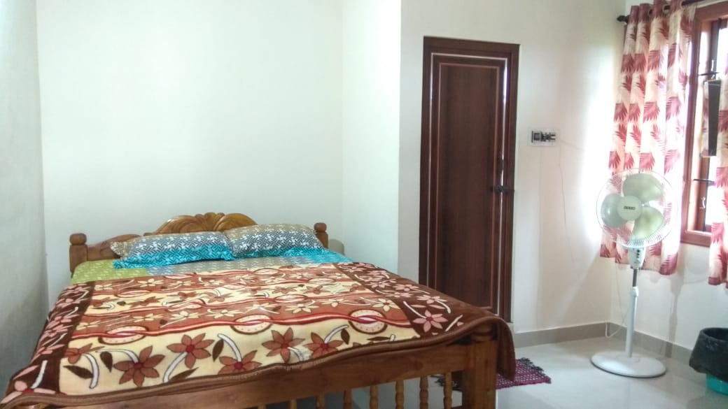 Hill Side Homestay - Tap to explore photos