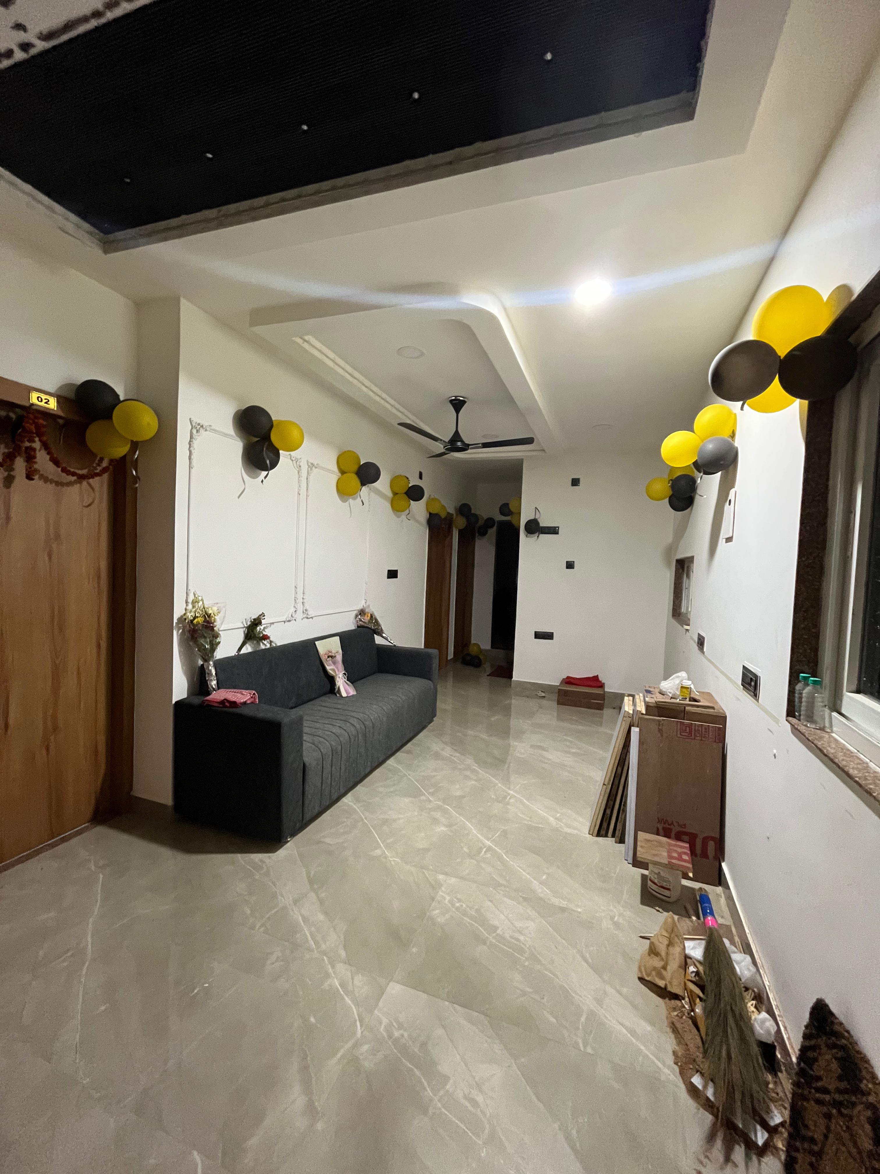 Mahaveer lodge - Tap to explore photos