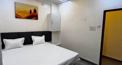 Hotel Tulsi Lodging And Boarding Room Type - Deluxe AC Room