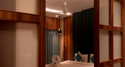Hotel Tanisha Room Type - Elegance Suit Room