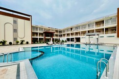 Nirvana Grand Hotel & Resort