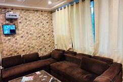 Hotel The Villa By MNG Rooms