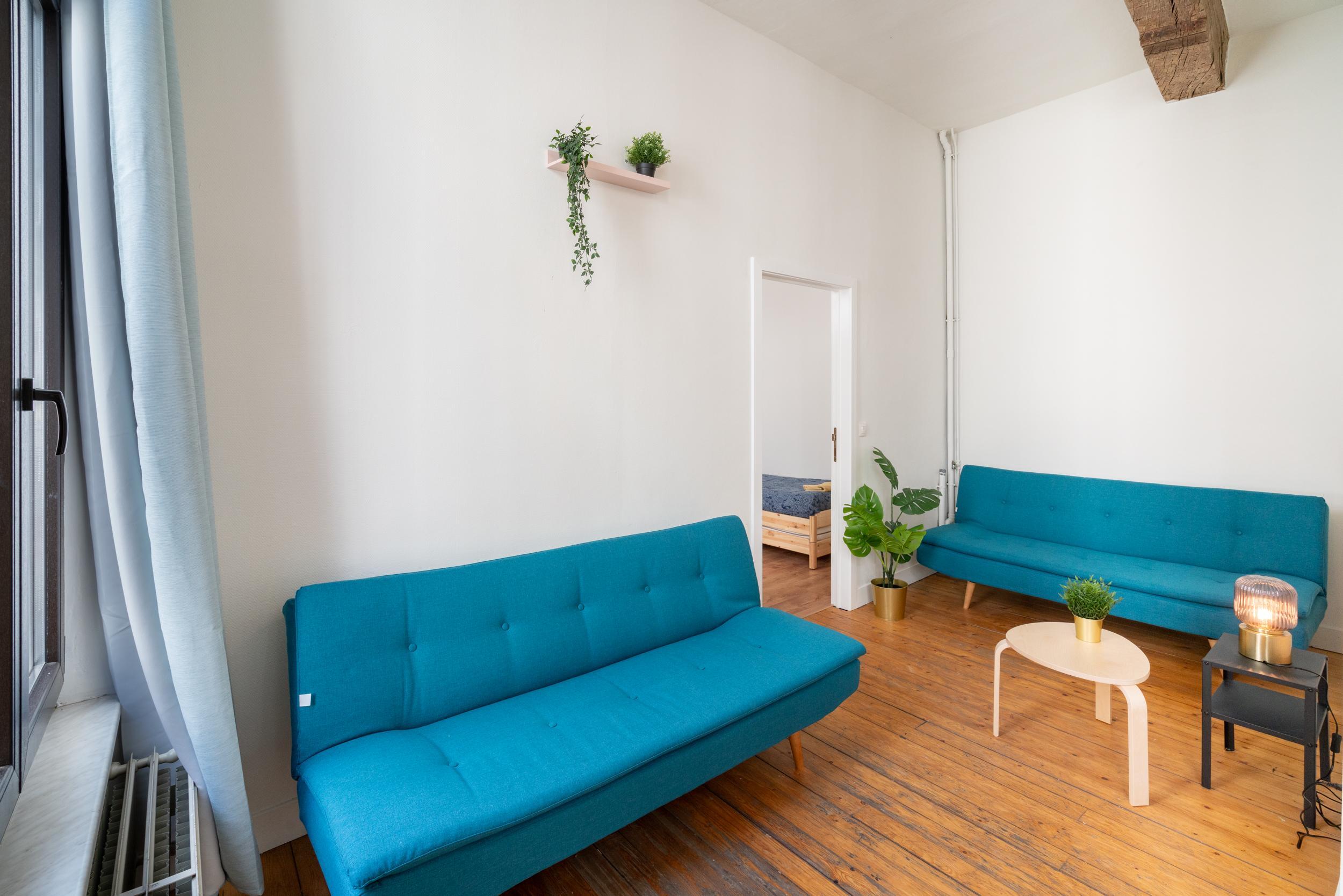 Epic Group Stay in Antwerp Centre - Tap to explore photos
