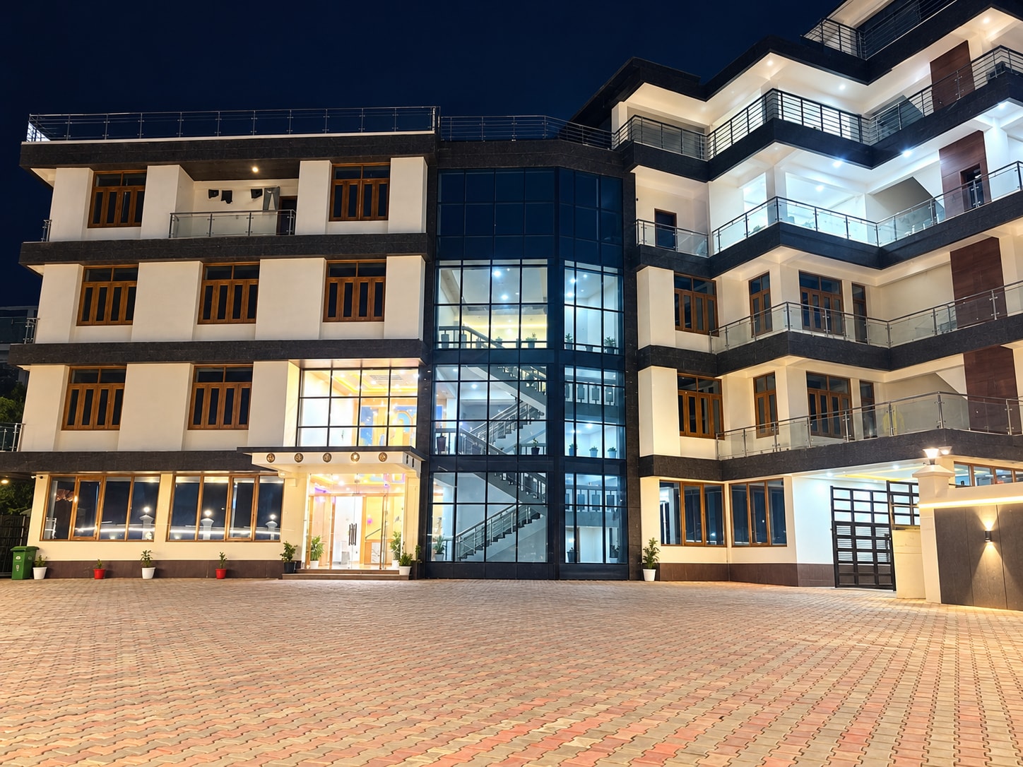 HOTEL TASHI KHANGZANG - Tap to explore photos