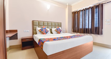 Via Central Plaza Room Type - Deluxe  Room