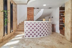 La Woods hotel (1Km from us consulate chennai)