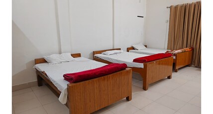 JJ Lawns And Resort Room Type - Family Room