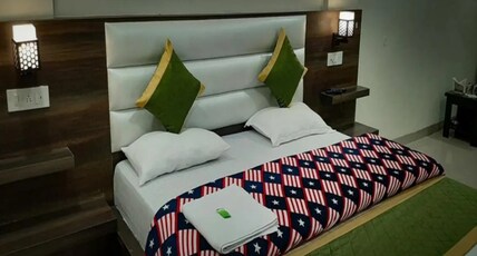 HOTEL GREEN PARK Room Type - Bedroom 9