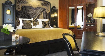 Le Belmont Paris Room Type - Deluxe Room Le Belmont Paris Room Type - Deluxe Room