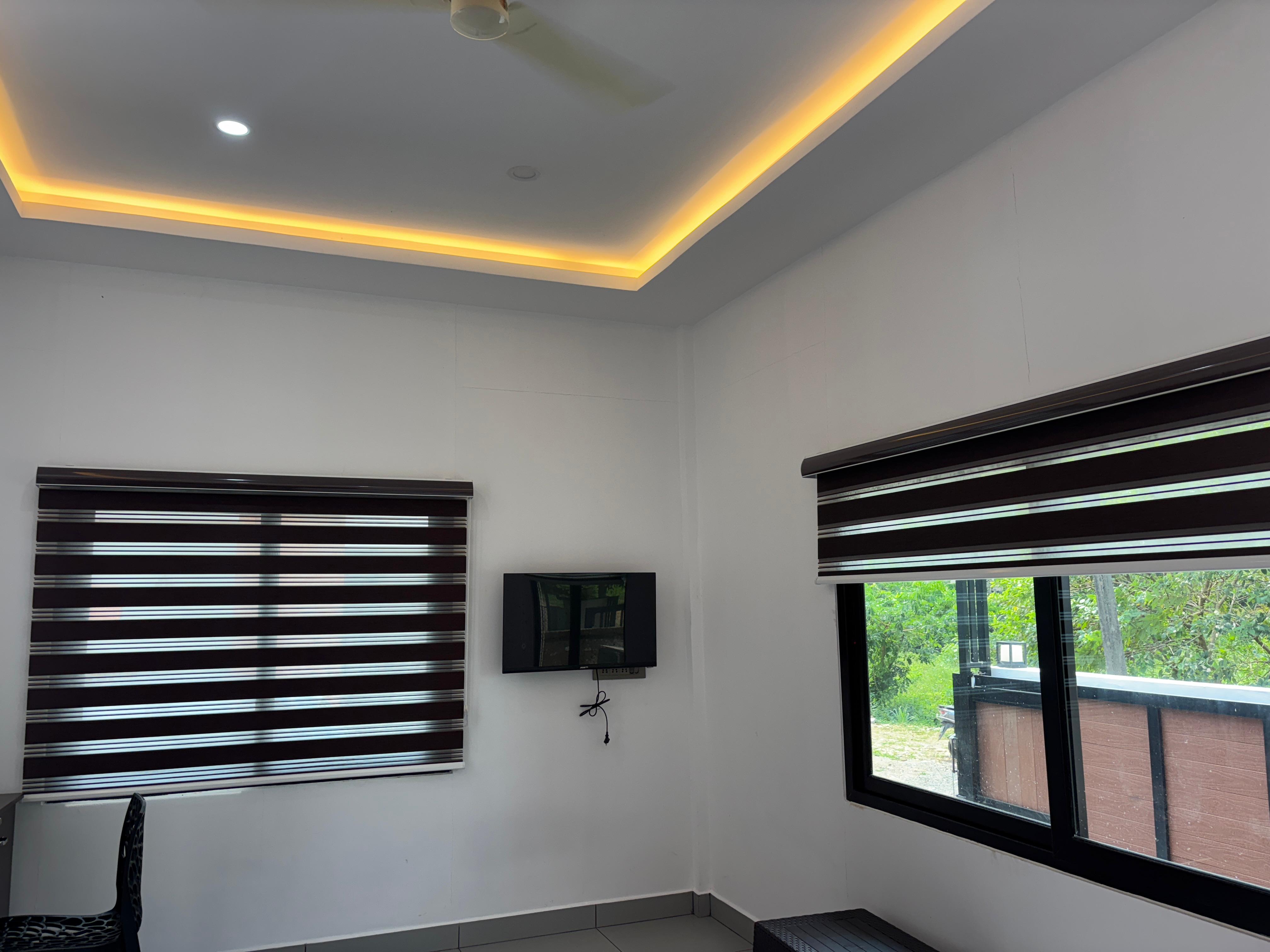 Cloud La Casa | 10mins from Athirapilly Waterfalls - Tap to explore photos