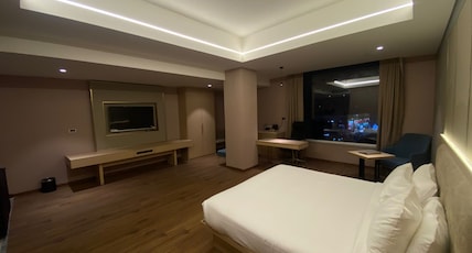 Hotel P4 City Centre Room Type - P4 Suite Room Hotel P4 City Centre Room Type - P4 Suite Room