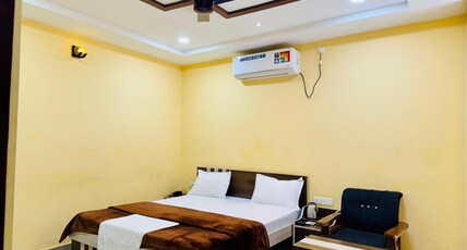 HOTEL JK RESIDENCY Room Type - EXECUTIVE ROOM