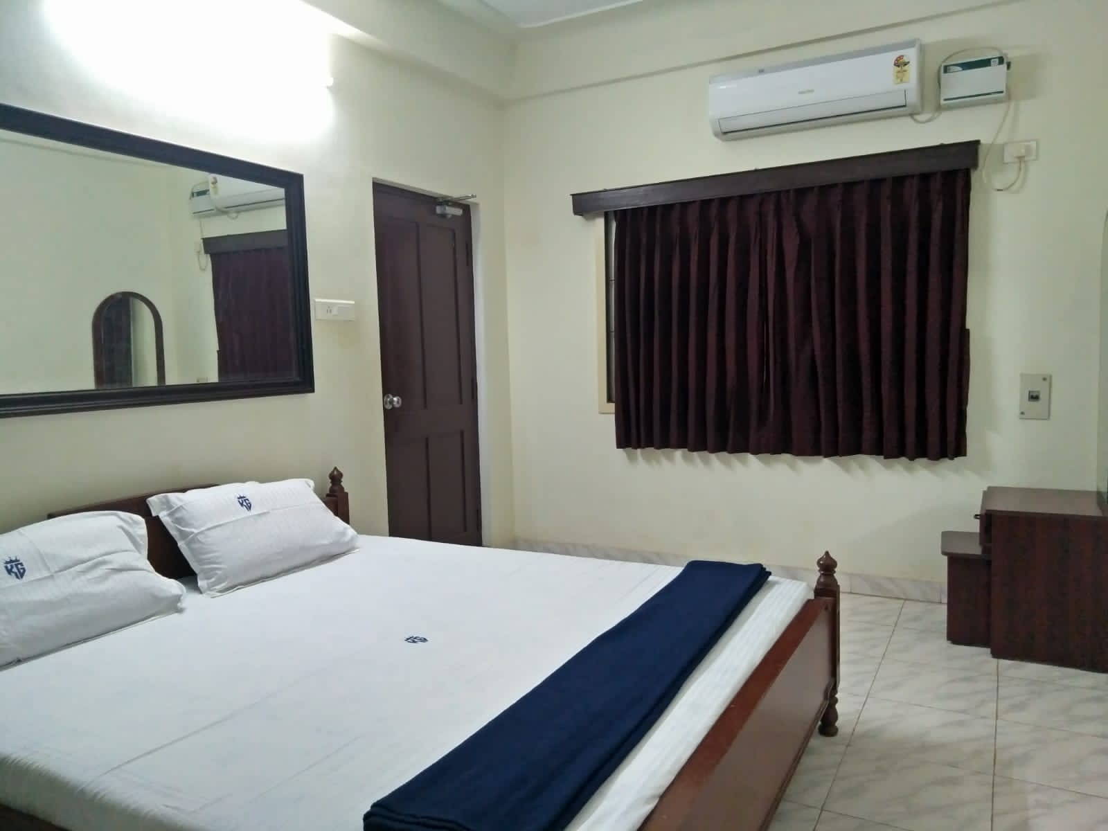 KRISHNA GARDEN - Tap to explore photos