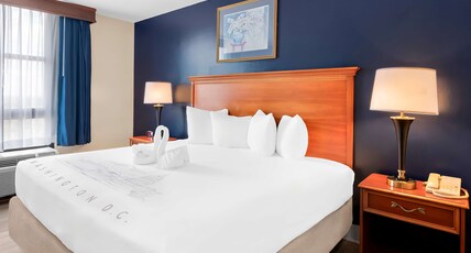 Best Western Potomac Mills Room Type - 1 King Bed, Non-Smoking, Work Desk, Refrigerator, Wi-Fi, Full Breakfast