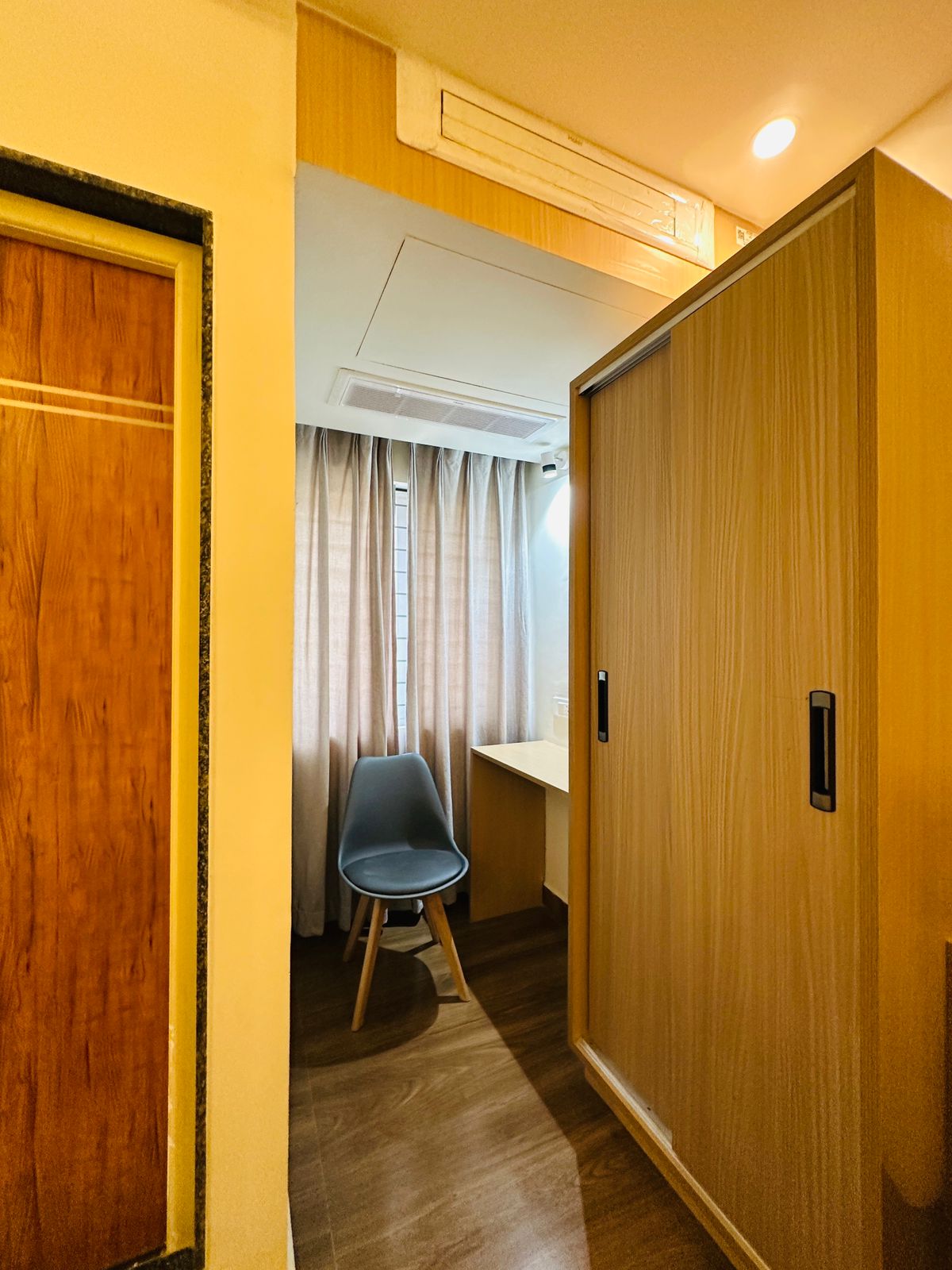 Hotel Nova Suites - Tap to explore photos