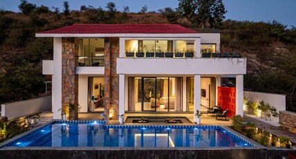 Entire 4BHK with Private Pool |20 Metres from Badi Lake Room Type - Entire 4BHK with Private Pool |20 Metres from Badi Lake