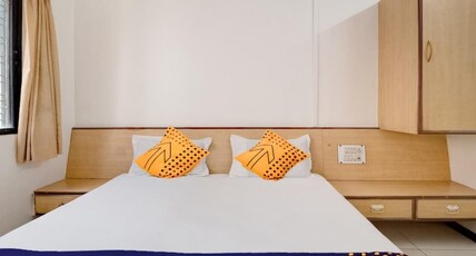 Hotel Rahi Room Type - Standard Double AC Room Hotel Rahi Room Type - Standard Double AC Room