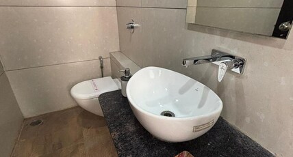 Sunny Executive Room Type - Deluxe Non AC Room