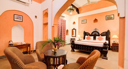 Fort Dadhikar, Alwar Room Type - Suite Room with Bath Tub