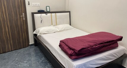 India Hotel and Restaurant Room Type - Standard Double Room With Shared Bathroom