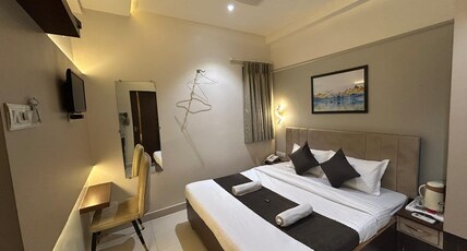 Hotel Kashi Room Type - Deluxe Room