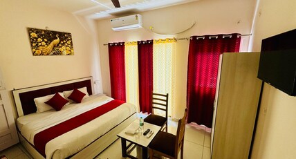 Hotel Heartwood City Corbett Room Type - Deluxe Double Room