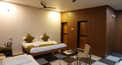 Tadoba Safari Stay Nature's Sprout Room Type - Family Suite in Tadoba Moharli