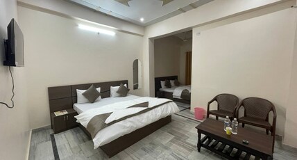 Shri Ram Krishna Mahal Ayodhya Dham Room Type - Deluxe Family room