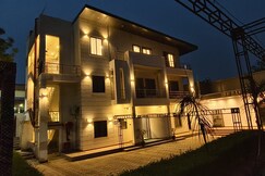 Sri Rameshwar Paradise hotel
