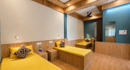 Doris Mountain Cabins Tirthan Room Type - Mixed Dormitory Room with Balcony