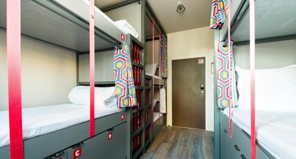 The People Paris Belleville Room Type - Bed in a 8 beds mixed dorm with shared bathroom