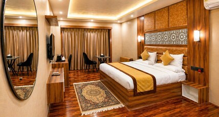 MUSTARD INN Room Type - Mustard Premium Room Garden & Mountain View