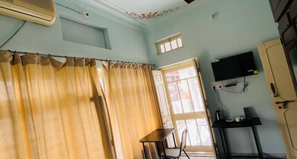 Natraj Home stay Room Type - Bedroom 4