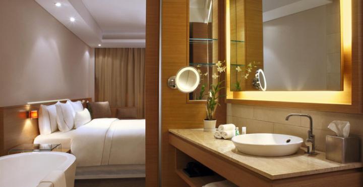 The Westin Mumbai Garden City - Tap to explore photos