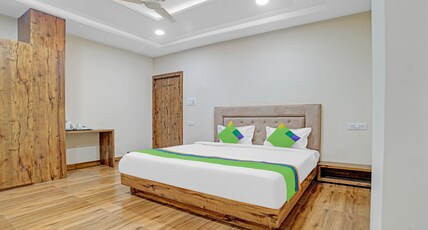 Treebo Nirvana Elite Room Type - Deluxe Room