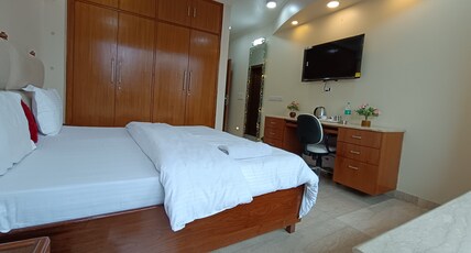 NARAG'S HOUSE Room Type - Bedroom 4