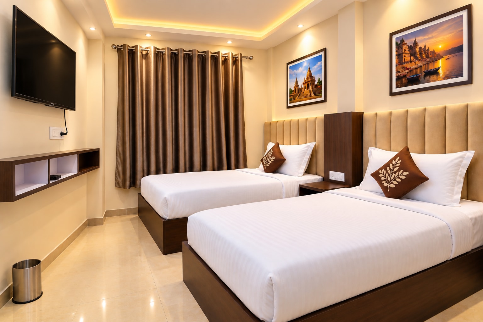 The Nest Guest House Varanasi - Tap to explore photos