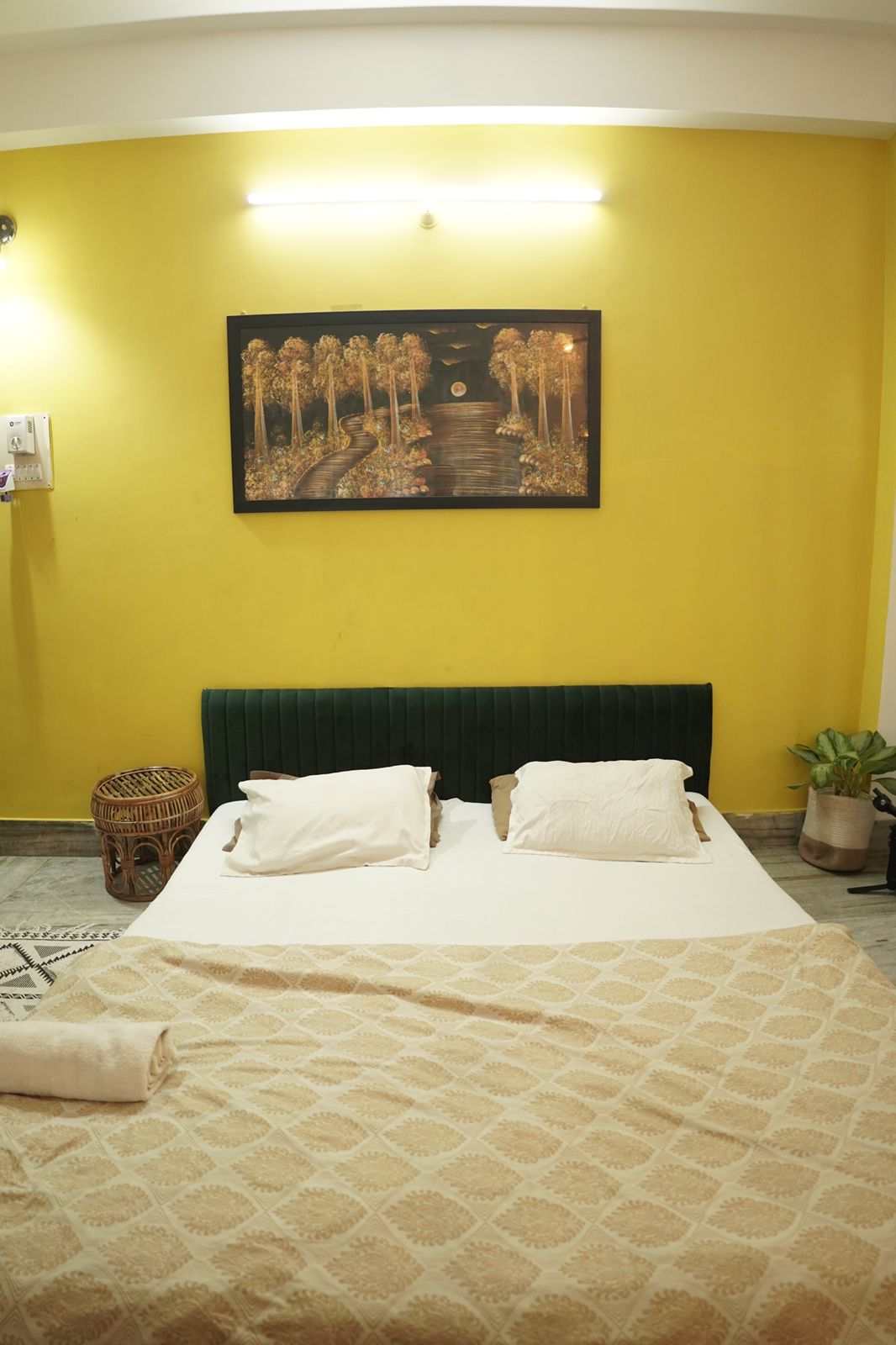 Brahmaputra View Apartment n Cafe - Tap to explore photos