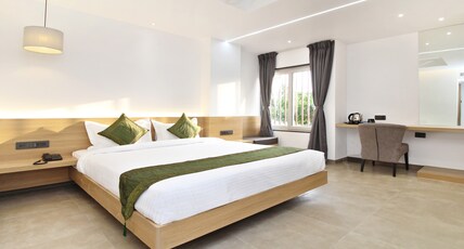 Treebo City Inn Satara Room Type - Deluxe Family Room