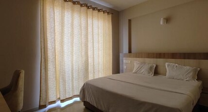 Room in Vrindavan near Prem mandir Room Type - Bedroom