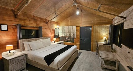 The Hiddengem Room Type - The Rustic Luxury Cabin