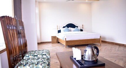 Hotel Night Inn Paradise Room Type - Luxury King Room with Hill View Hotel Night Inn Paradise Room Type - Luxury King Room with Hill View