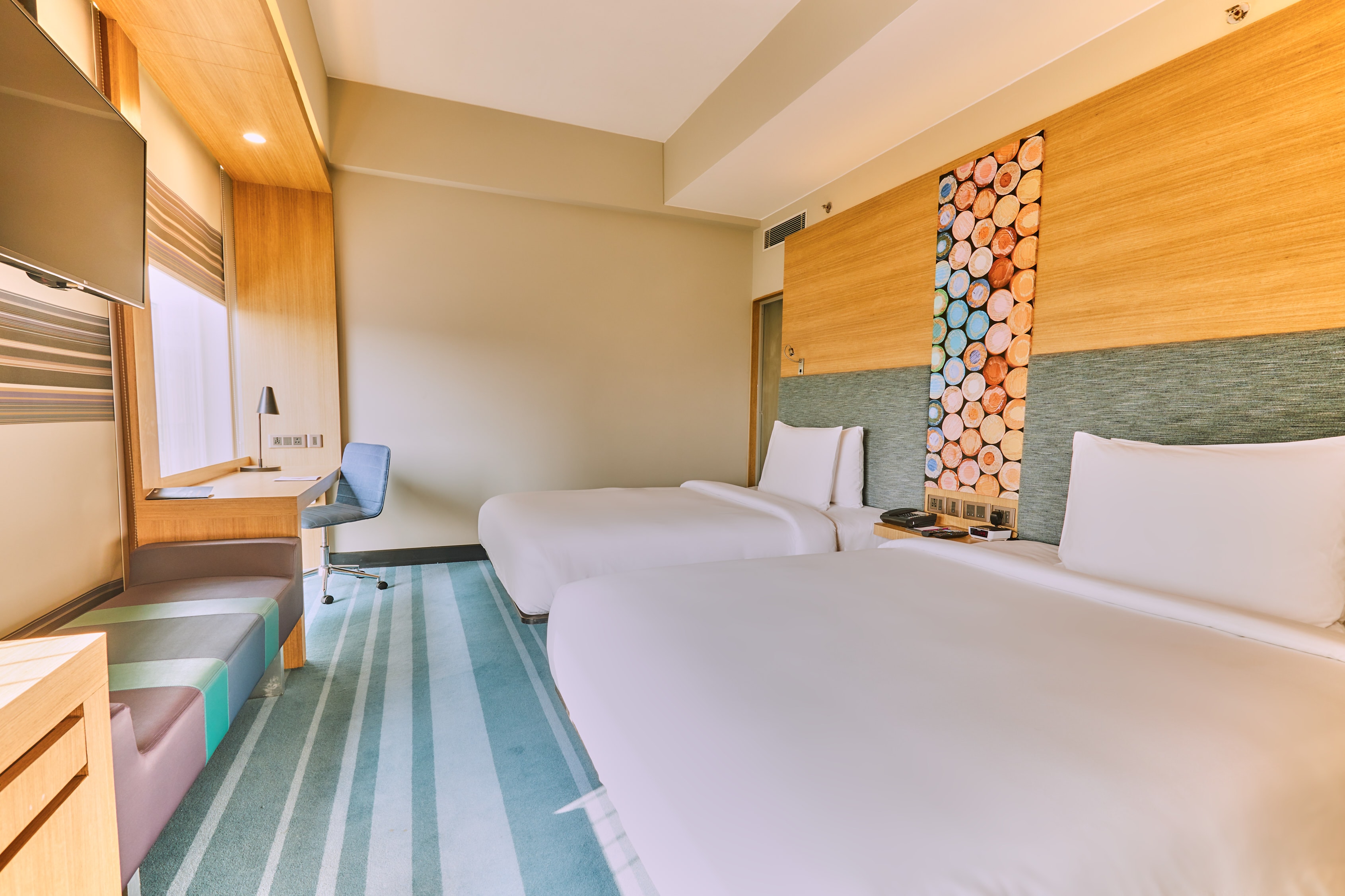Aloft by Marriott New Delhi Aerocity - Tap to explore photos