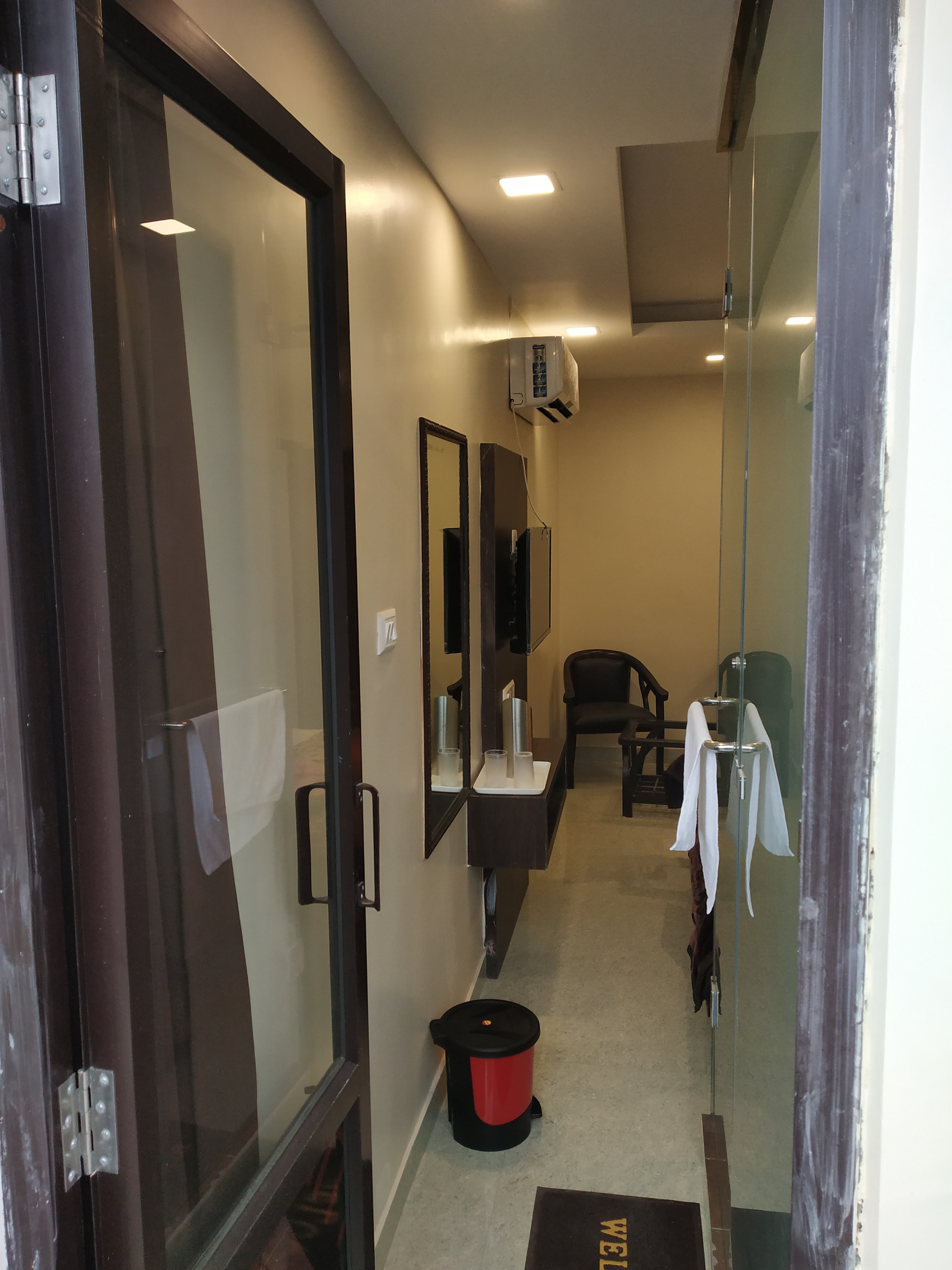 Hotel Nature Bliss - Tap to explore photos