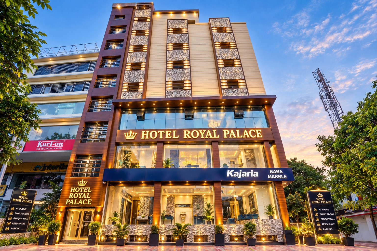 HOTEL ROYAL PALACE - Tap to explore photos