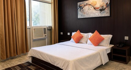 Hotel Jamla Inn Room Type - STANDARD ROOM