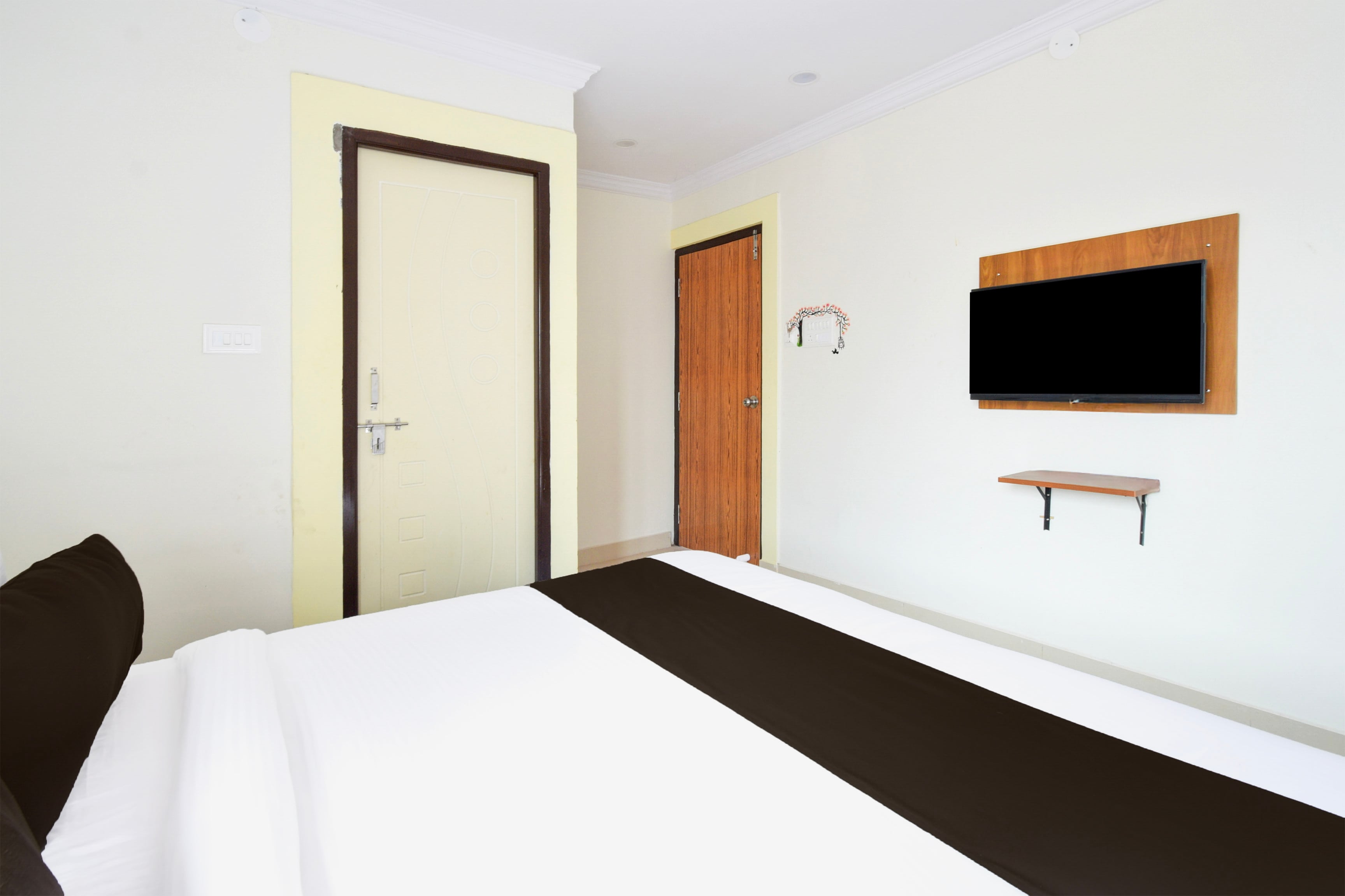 Hotel O Brundavan Residency - Tap to explore photos