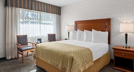 BEST WESTERN PLUS LANGLEY INN Room Type - Suite-2 Queen Beds, Non-Smoking, 2 Flat Screen Tvs, Work Desk, Refrigerator, Wi-Fi, Keurig Coffee Ma